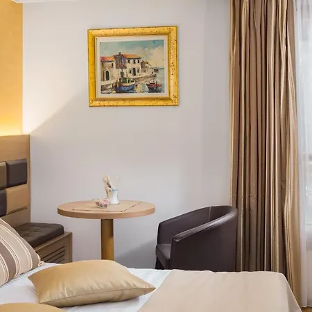 Cittar Hotel Novigrad (Istria)