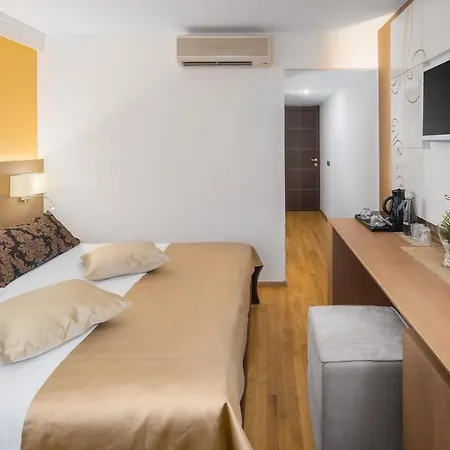 西塔尔酒店 Novigrad Istria