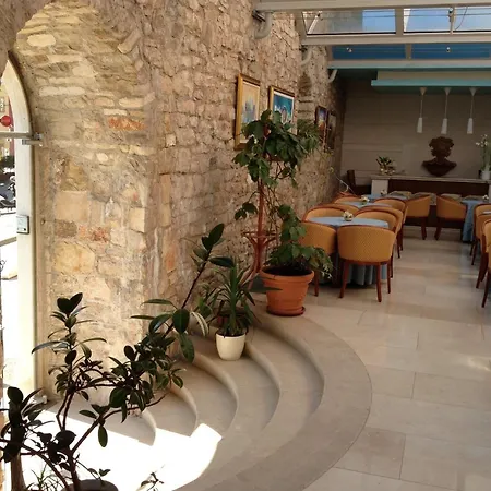 ホテル チタール Novigrad Istria