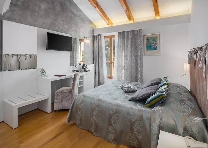 Cittar 4* Novigrad Istria